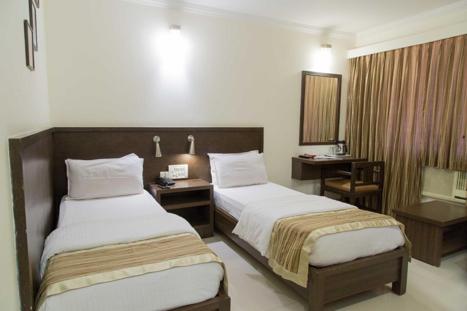 Hotel Aroma Executive Panaji -Stay In The Heart Of The City Extérieur photo